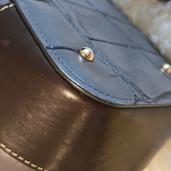 Dooney & Bourke BRENNA Croc Handbag - Picture 3 of 12